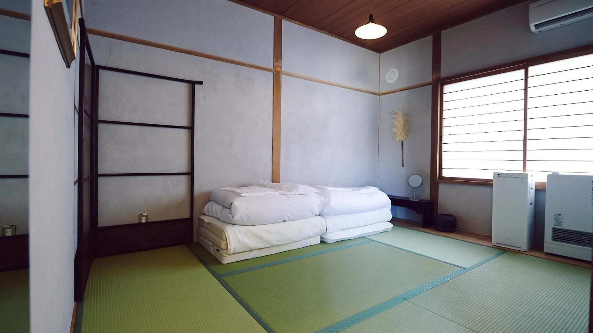 Small Town Hotel Hakodate 2*,  Japão
